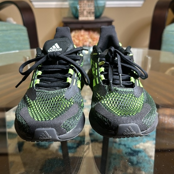 Adidas 4DFWD Pulse Shoes in neon green and black Size 7 men 8.5‎ women - Picture 8 of 14
